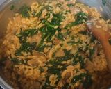 A picture of step 3 of Yummy Creamy Spinach and Mushroom Orzo.