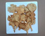 Foto langkah ke 3 dari resep Jamur goreng tepung.