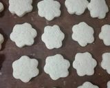 Foto del paso 2 de la receta: Alfajores de maicena y dulce de leche