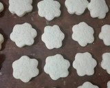 Foto del paso 2 de la receta: Alfajores de maicena y dulce de leche