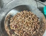 A picture of step 1 of Restaurant Style Rajma Masala.