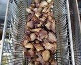 Foto langkah ke 2 dari resep Spicy Pork with Honey.
