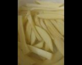 A picture of step 1 of Crunchy frinch fries.