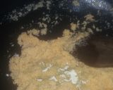 A picture of step 6 of Suji ka halwa/ sheera.