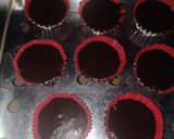Foto langkah ke 3 dari resep Eggless cup cake coklat lembut.