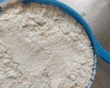 A picture of step 1 of Khasta roti.