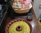 Foto langkah ke 7 dari resep Bánh Bò Nướng (Vietnamese Honeycomb Cake).