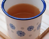 Foto del paso 4 de la receta: Infusión reconfortante de cúrcuma y jengibre (frescos) 🧡 🍵