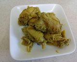 Foto langkah ke 2 dari resep Ayam goreng lengkuas.