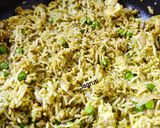 A picture of step 4 of Hariyali Pulao !!.
