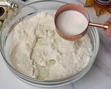 A picture of step 2 of Homemade paan in different style.