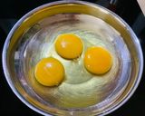 Tojásos-krémsajtos rizibizi recept fázis 1 fotója