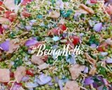A picture of step 2 of Hurda Bhel/ Ponk Bhel.