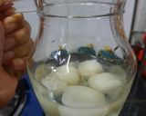 Hình bước làm 5 của món Vải ngâm đường phèn ‐ trà vải