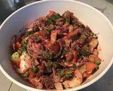 Une image de l'étape 17 de Salade marinée de pommes de terre, patates douces violettes, harengs, tomates et poivron.
