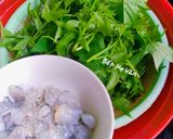 Hình bước làm 2 của món Canh rau lang nấu tôm tươi