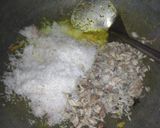 Foto langkah ke 2 dari resep Serundeng Pindang Tongkol.
