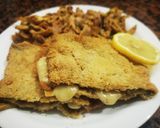 Foto del paso 5 de la receta: Milanesa rellena de queso y salvia