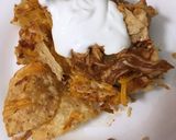 A picture of step 5 of Upside down chicken nachos.