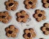 Foto del paso 6 de la receta: Galletas de harina de "trigo" sarraceno y pasas 🍇