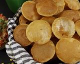 आटे के गोलगप्पे (aate k golgappe recipe in Hindi) रेसिपी चरण 10 फोटो