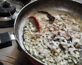 A picture of step 4 of Cauliflower n green peas kolhapuri masala gravy.