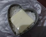 Foto langkah ke 3 dari resep Onigiri Isi Tumis Tuna.