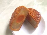 Bánh trung thu nhân đậu xanh/đậu đỏ + trứng muối (Bánh nướng)