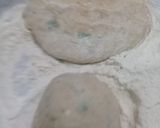 A picture of step 3 of Chanay ki daal ki roti.
