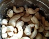 A picture of step 1 of Kajukatli.