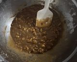 A picture of step 2 of Walnut Tarts.