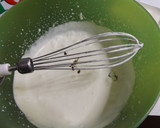 Foto del paso 1 de la receta: Bizcocho relleno con fresones