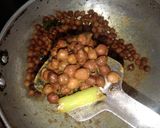 A picture of step 2 of Kala Chana Salad.
