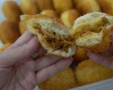 Foto langkah ke 6 dari resep Roti Donat goreng isi ayam suwir super duper lembut 👍.