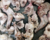 Foto del paso 3 de la receta: Conejo a la cazadora con ciruelas pasas y orejones