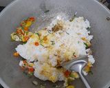 Foto langkah ke 3 dari resep Nasi Goreng Daun Jeruk.
