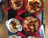 Une image de l'étape 2 de Crumble aux pommes et caramels.