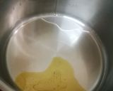 A picture of step 2 of Healthy Puffed rice squares.