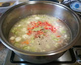 Foto del paso 3 de la receta: Sopa de carne picada con yogur griego