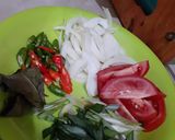 Foto langkah ke 4 dari resep Ikan nila saus pedas.