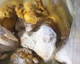 Hình bước làm 2 của món Cánh gà chiên bơ tỏi