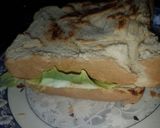 A picture of step 6 of Sunny side up egg sandwich.