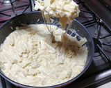 Foto del paso 2 de la receta: Pasta con crema y doble queso