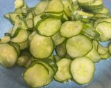雙菇炒小黃瓜的食譜步驟2照片