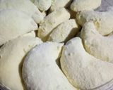 Foto langkah ke 5 dari resep Putri Salju Keju.