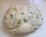 Foto del paso 2 de la receta: CRACKERS DE VERDEO 🧅