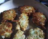 Foto del paso 2 de la receta: Buñuelos de lechuga