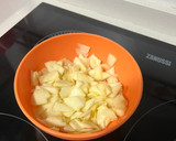 Foto del paso 2 de la receta: Bizcocho de manzana esponjoso