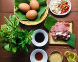 A picture of step 1 of Spicy pork and holy basil.