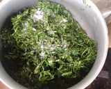 A picture of step 6 of Sweet Potato Leaf Sauce.